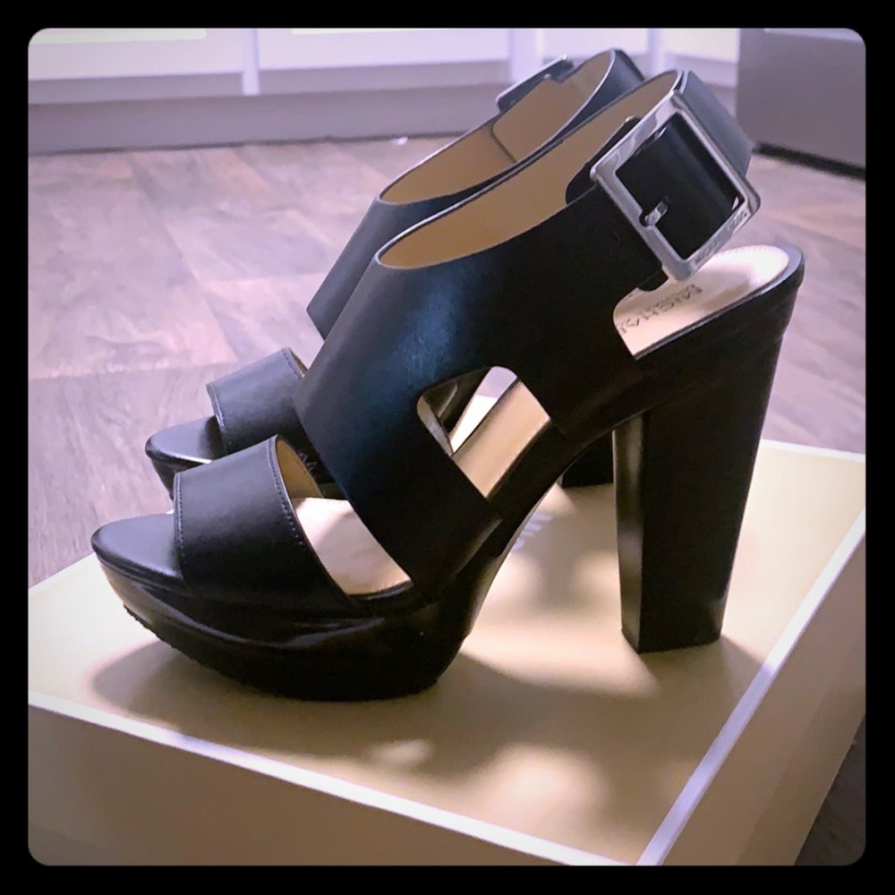 Michael Kors Carla platform heel